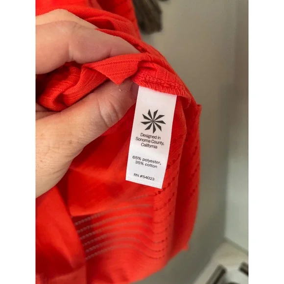 Athleta Orange Coral Limitless Mesh Crew Pullover Workout Cover Size Large - Picture 5 of 6
